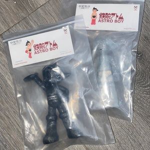 Set of two Astro boys from toyqube